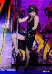 邓超爆料跳舞视频合集大全,揭秘明星舞者背后的舞蹈视频合集  第1张